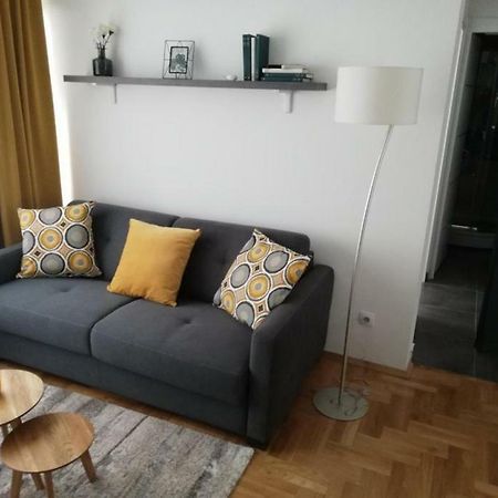 Apartments Ali Загреб Екстериор снимка