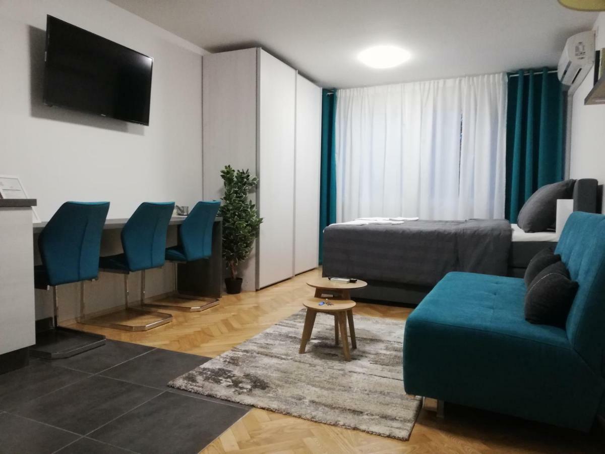 Apartments Ali Загреб Екстериор снимка